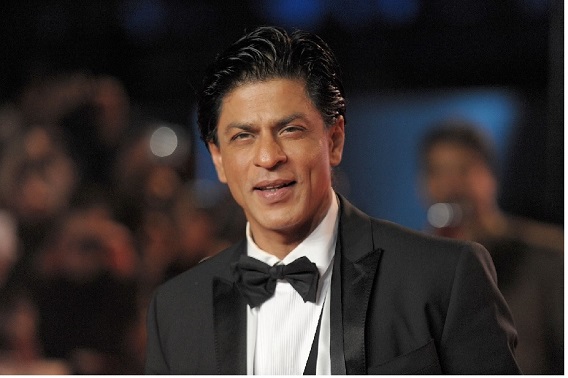 Karan wanted Shahrukh Khan to wear a skirt then SRK did something like this
