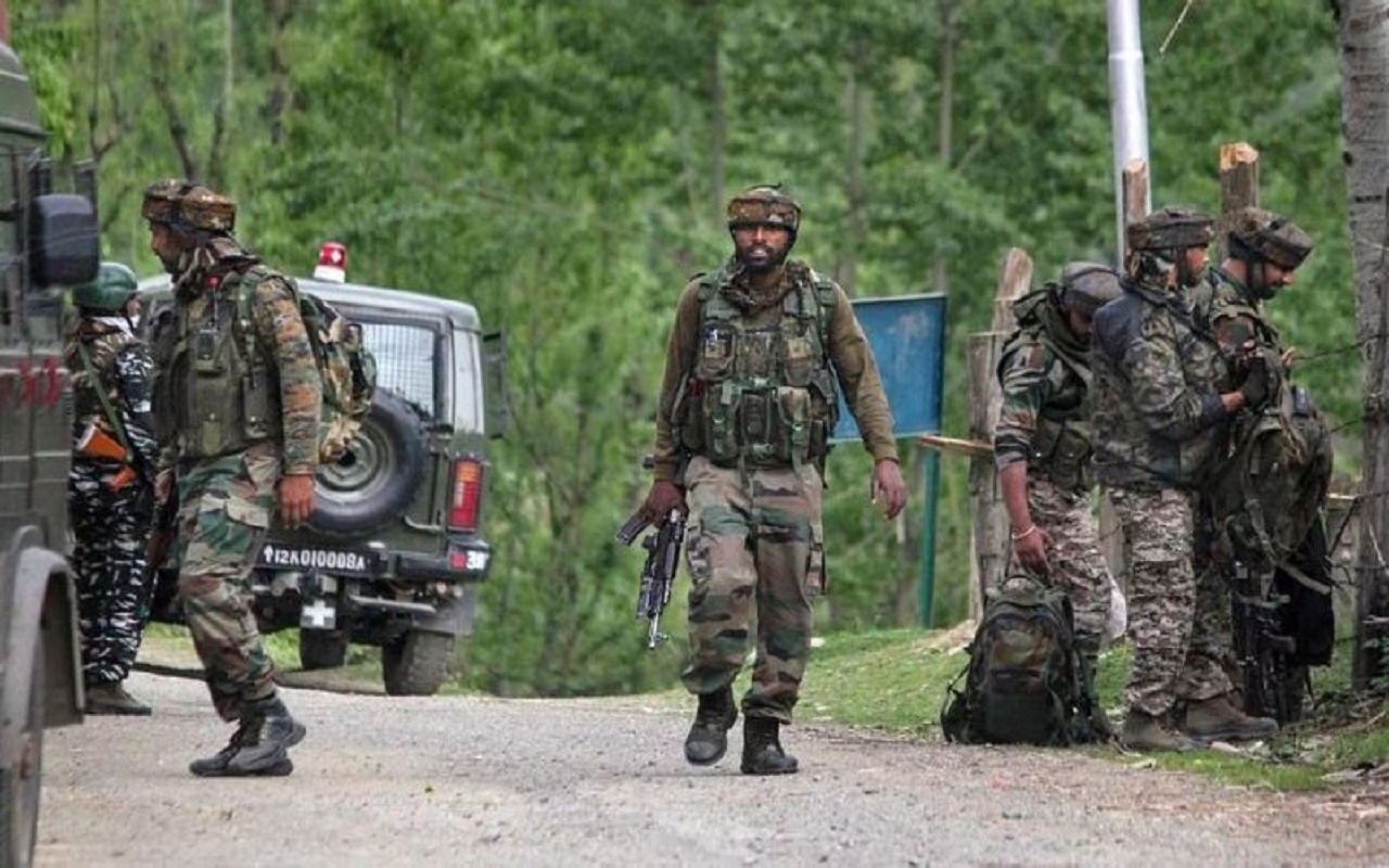 03 terrorists arrested in Jammu and Kashmir, Army jawan injured