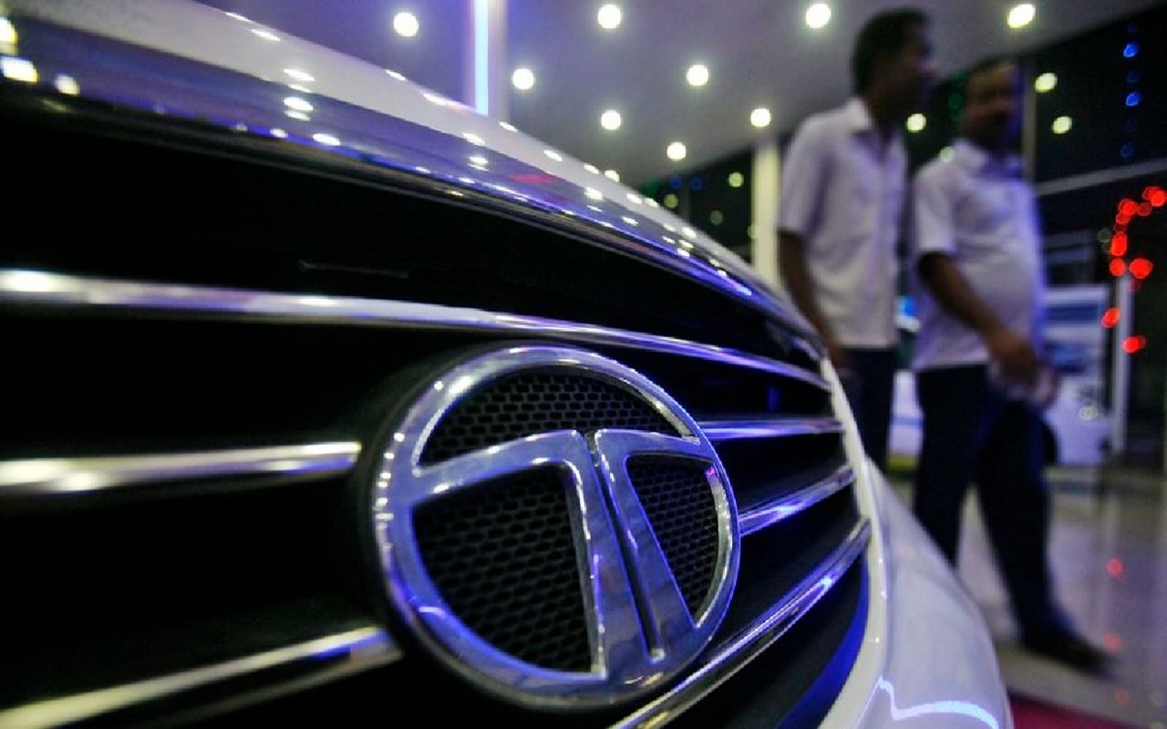 tata motors sales down 2 percent at 74,973 units in may