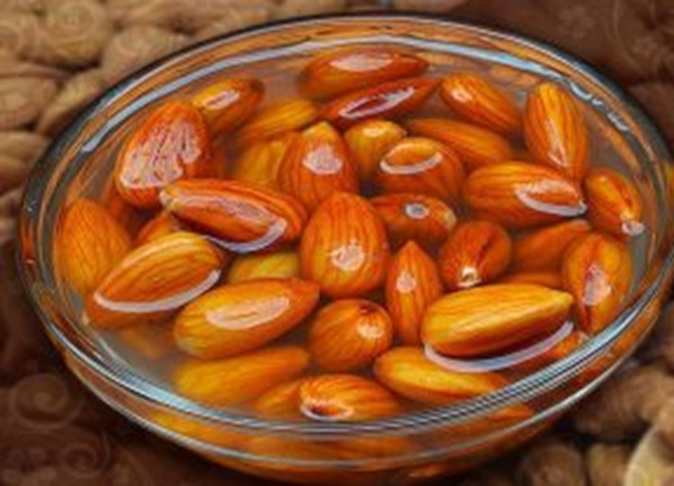 Health: Eating soaked almonds has these amazing benefits, after knowing them you will start eating them from today itself