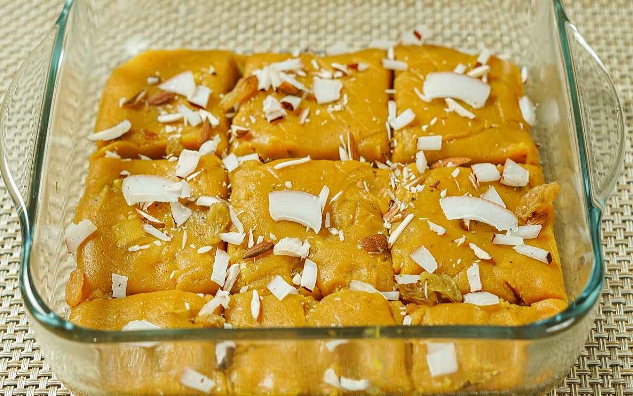 Karva Chauth Recipe: You can also make gram flour halwa this time, know the recipe