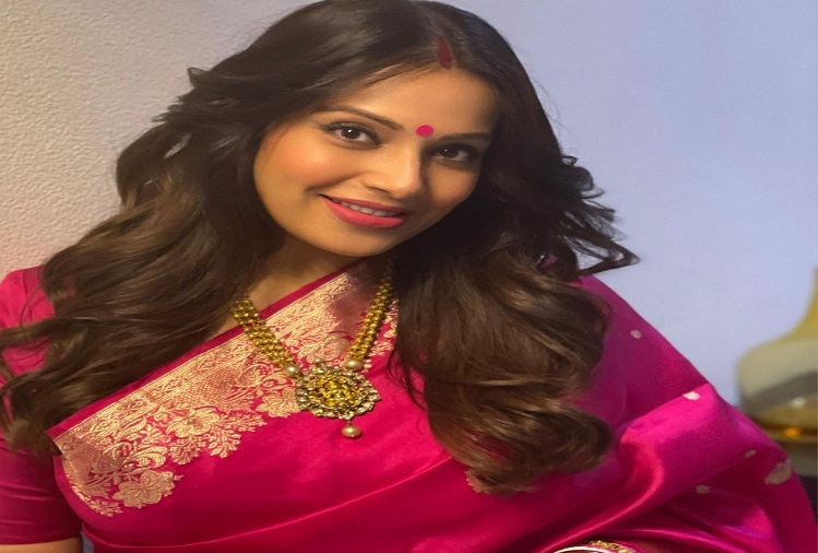 Photo Gallery: You would not have seen such beauty of Bipasha in saree, see today in these photos