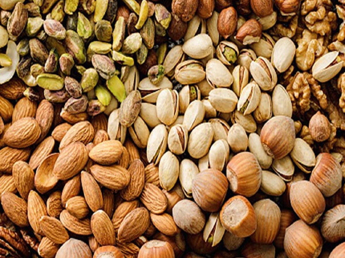 Health Tips: These two dry fruits are very beneficial for health, include them in your diet
