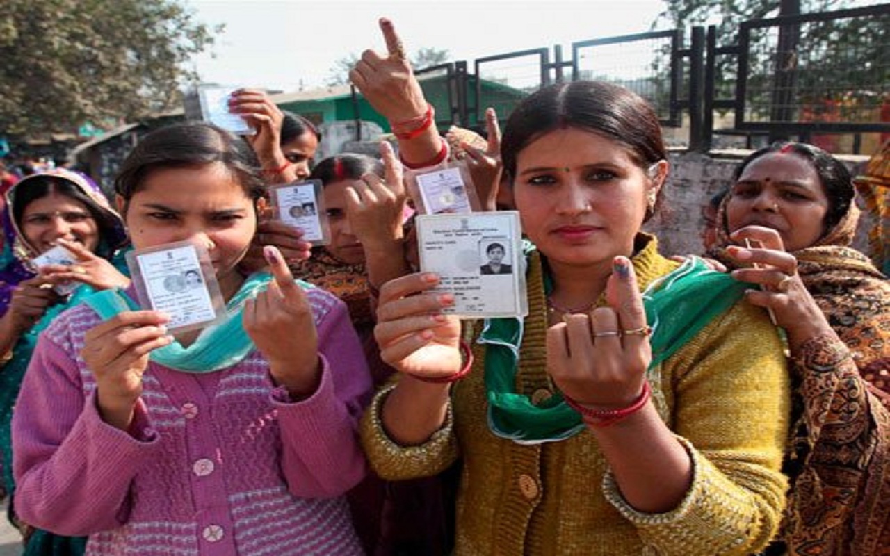 Voting underway for Shimla Municipal Corporation elections