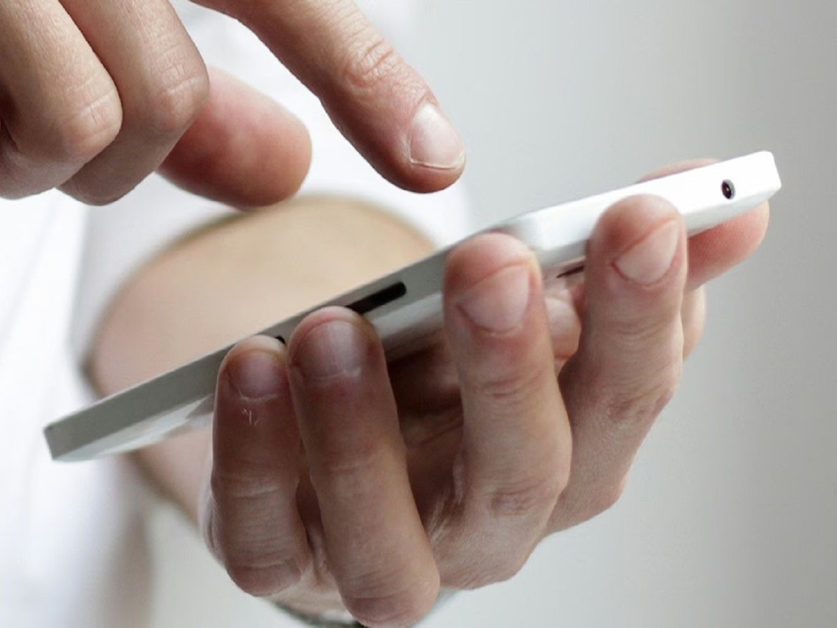 Tech Tips: Google's New Security Feature Will Identify and Block Cyber ​​Threats