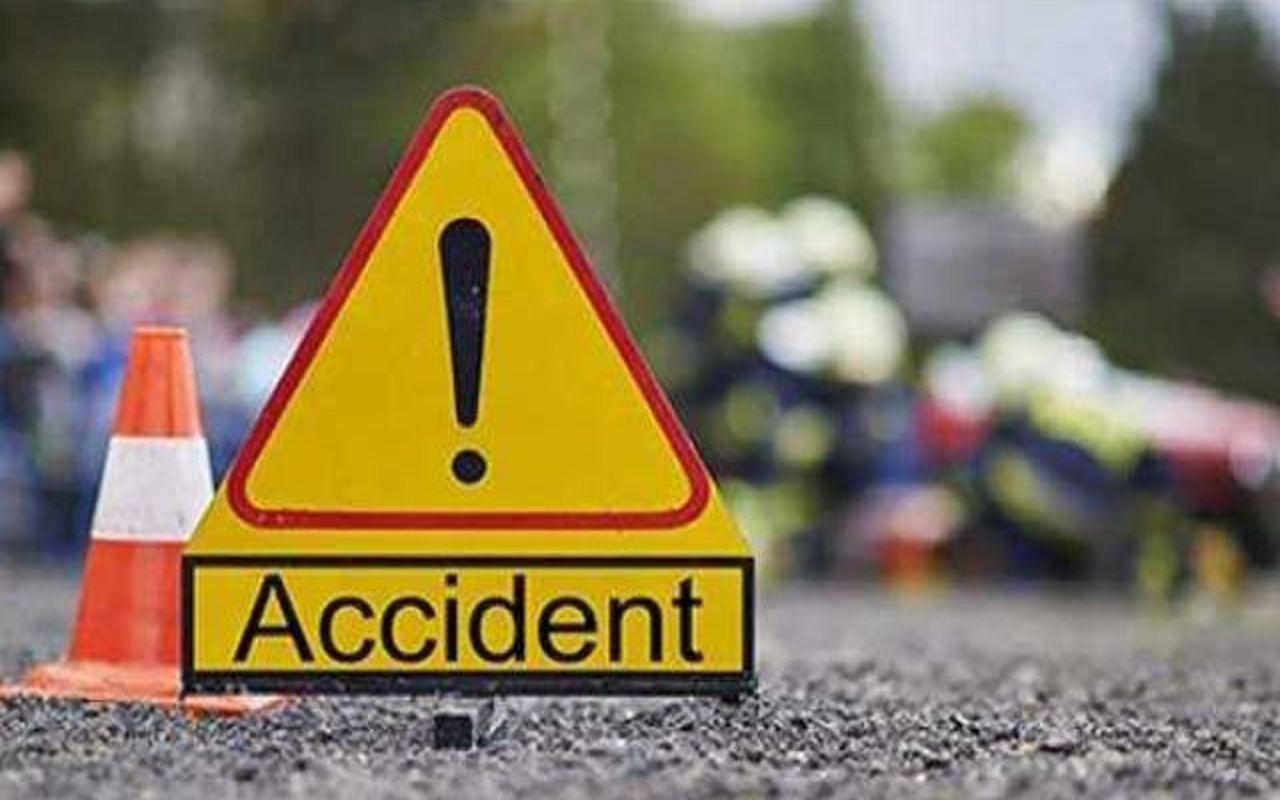 UP: Two youths killed in collision between jeep and motorcycle