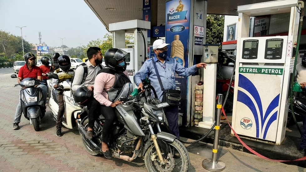 Petrol-Diesel Price On June 2: Petrol and diesel became cheaper in these cities, what is the new rate of oil in your city today