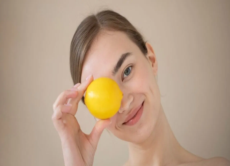 Dark Spots: Use lemon like this to get rid of dark spots, face will become glowing