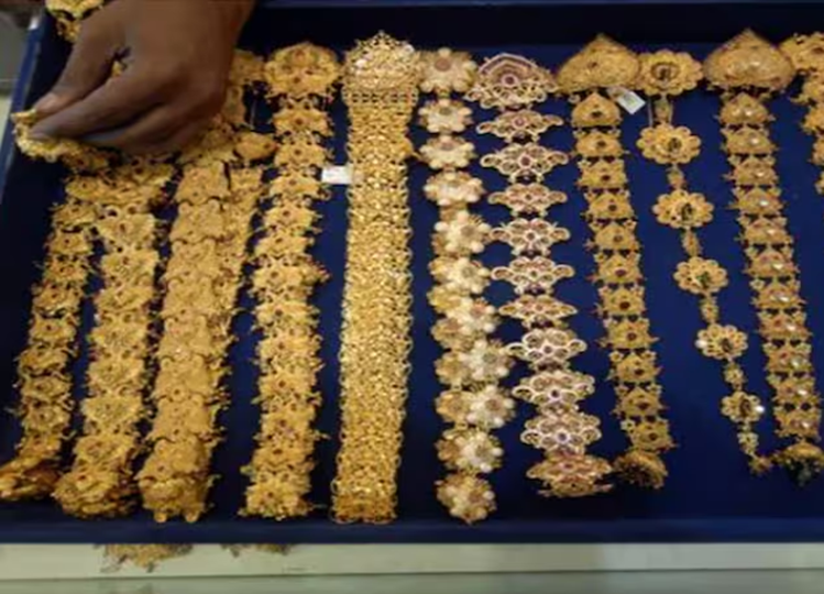 Gold Rate Falls In India: Check 22 Carat Price In Your City On October 02