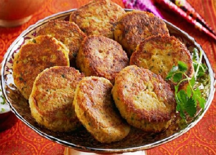 Diwali Recipe Tips: You can also make Paneer Dahi Tikki for guests coming home.