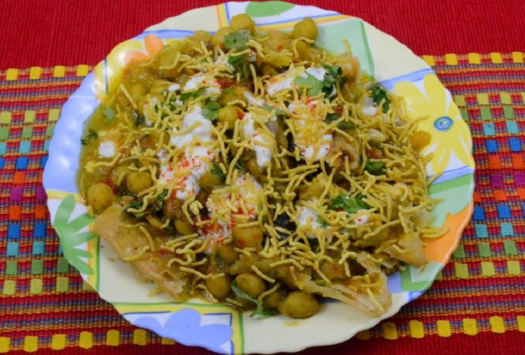 Recipe Tips: This is how you can make samosa chaat at home, know the recipe