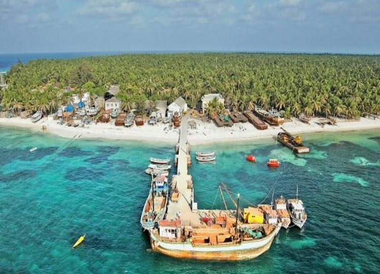 Travel Tips: This time you can also go to Lakshadweep with your partner, you will enjoy it.