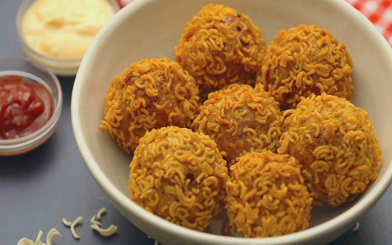 Recipe Tips: The fun of winter will be doubled if you prepare and eat Maggi Pakoras.