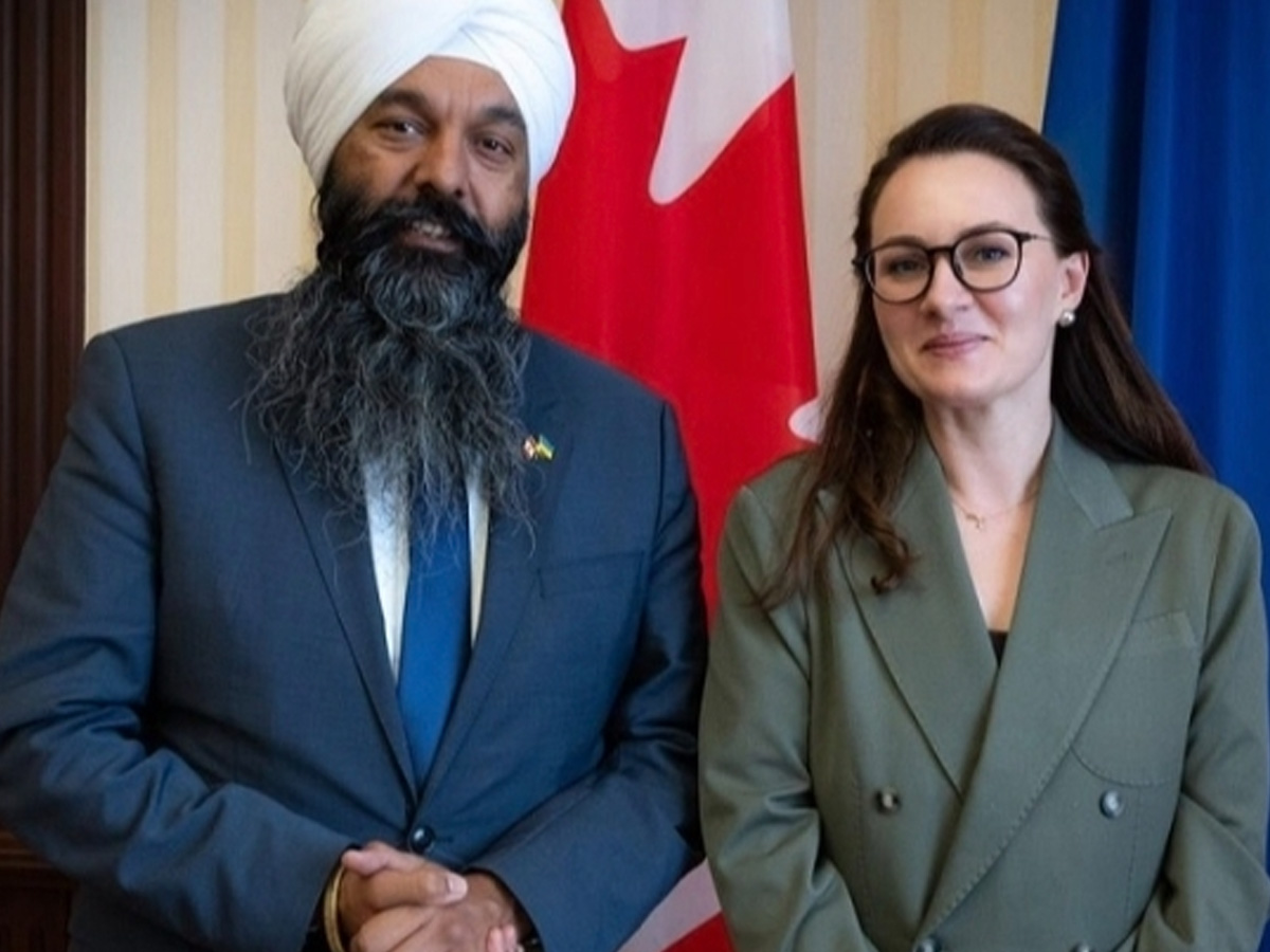 Canada extends a helping hand for Ukraine's economic assistance