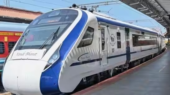 Vande Bharat Express: Railways changed the stoppage of Vande Bharat Express, check here all the details including route and time table