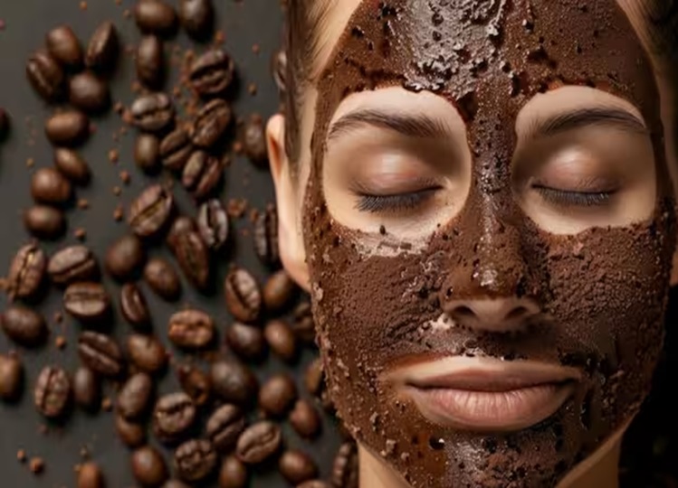 Coffee Benefits: Use coffee in this way to get a natural glow, you will get amazing glow