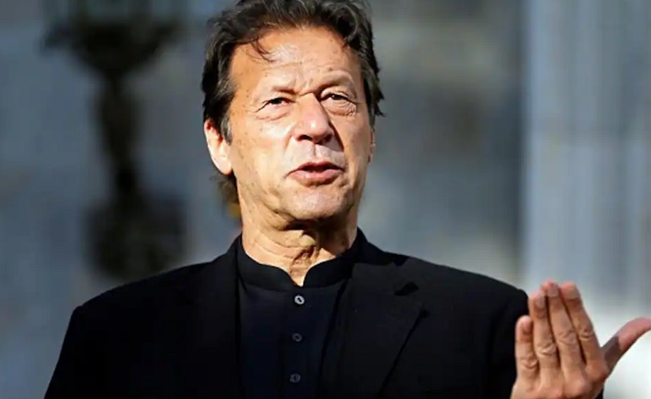 Now former PM Imran Khan has made this shocking disclosure regarding Pakistan Army Chief General Asim Munir, made this allegation