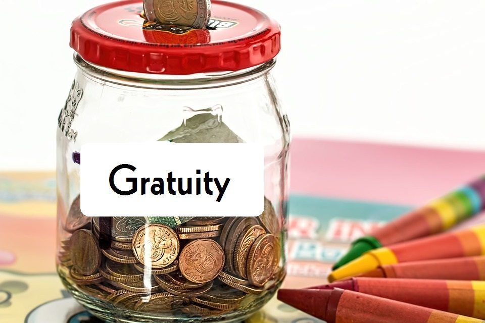 Gratuity Claim: Your old company is not giving gratuity money, then do this work immediately