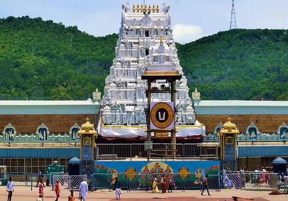 Travel Tips: IRCTC has introduced this tour package for visiting Tirupati Balaji