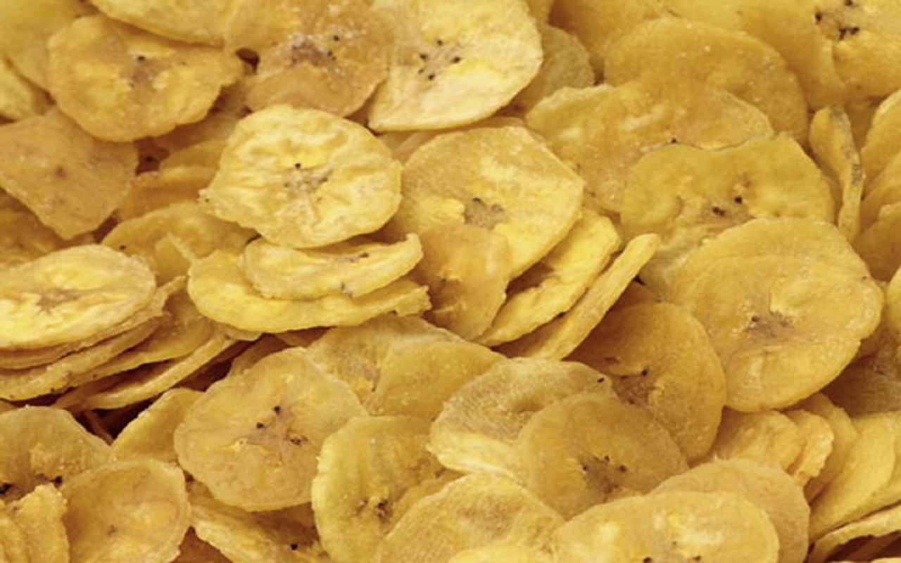 Recipe Tips: Make delicious banana chips on Diwali, guests will be happy with the taste