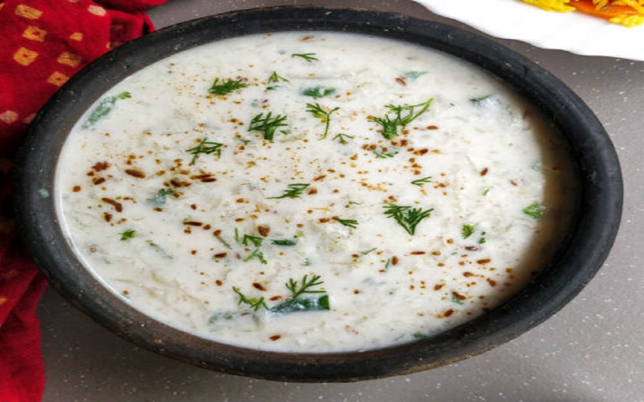 Recipe Tips: You can also make gourd raita for lunch, it will increase the taste of food