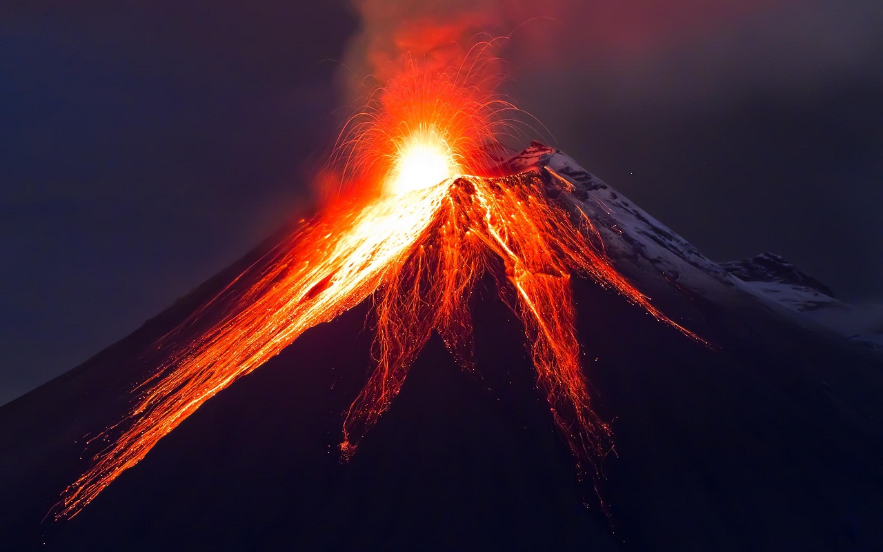 Philippines raises alert level for most active volcano