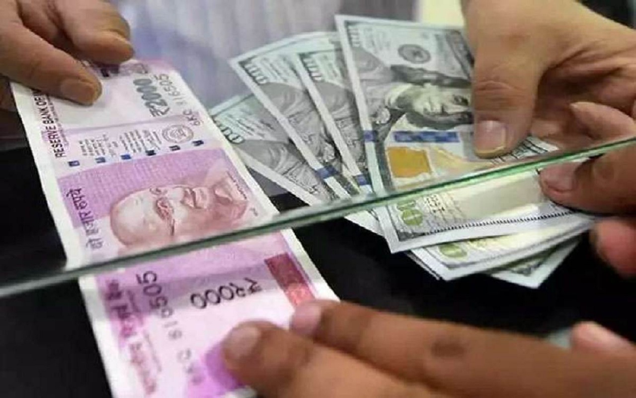 International Trade In Rupee: Strengthening the rupee, the government should encourage it in international business