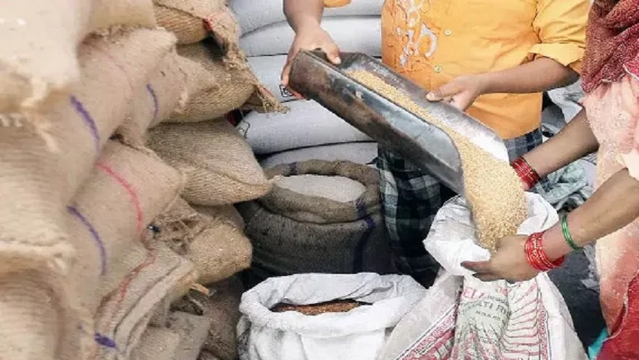 Government scheme: These people will not get free ration after June 30, get this important work done