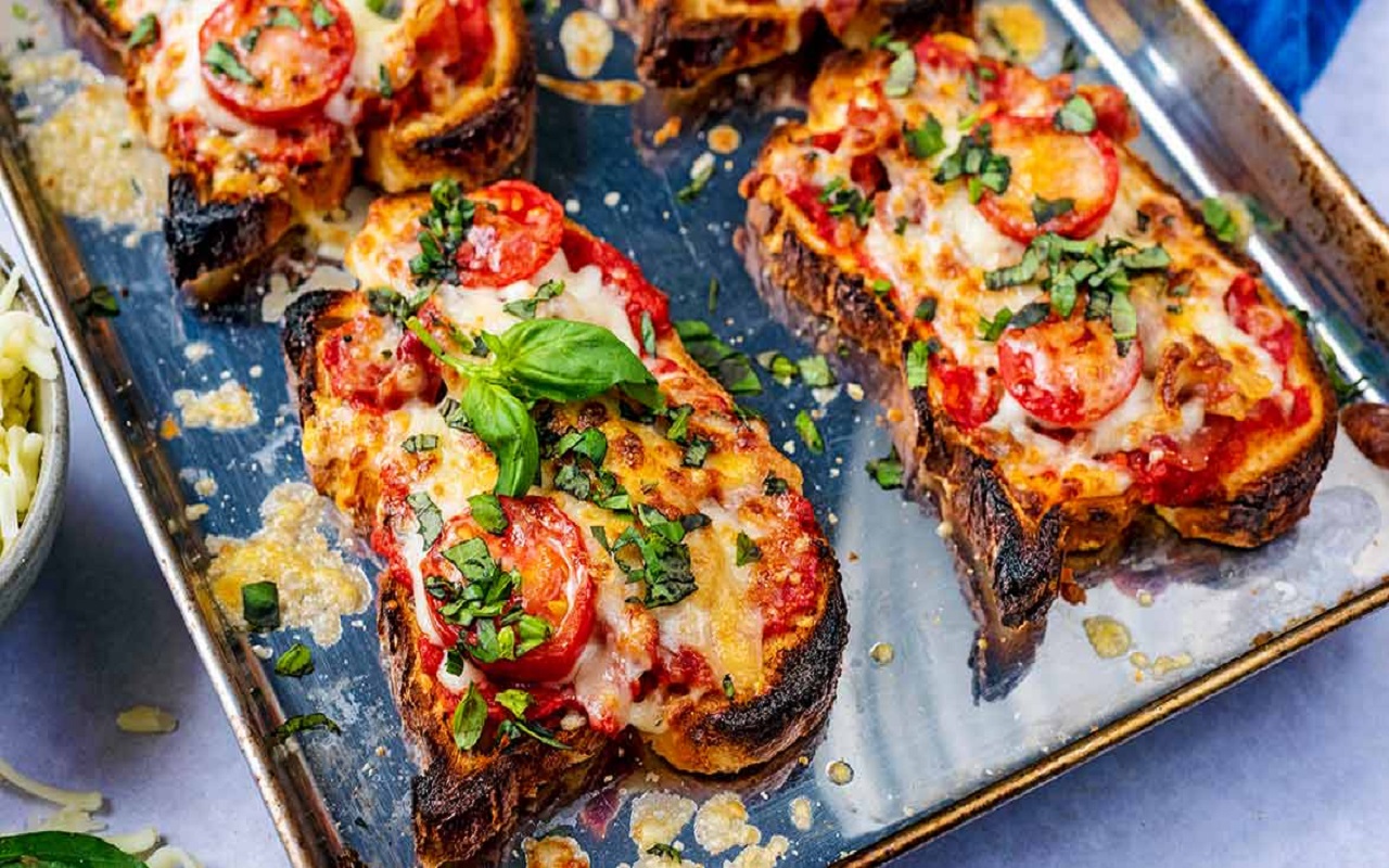 Recipe Tips: You can also make Pizza Toast for kids on weekends