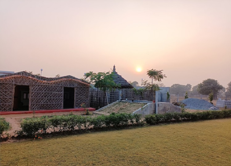 Travel Tips: If you are planning an outing cheaply then plan to visit Trishla Farmhouse in Jaipur