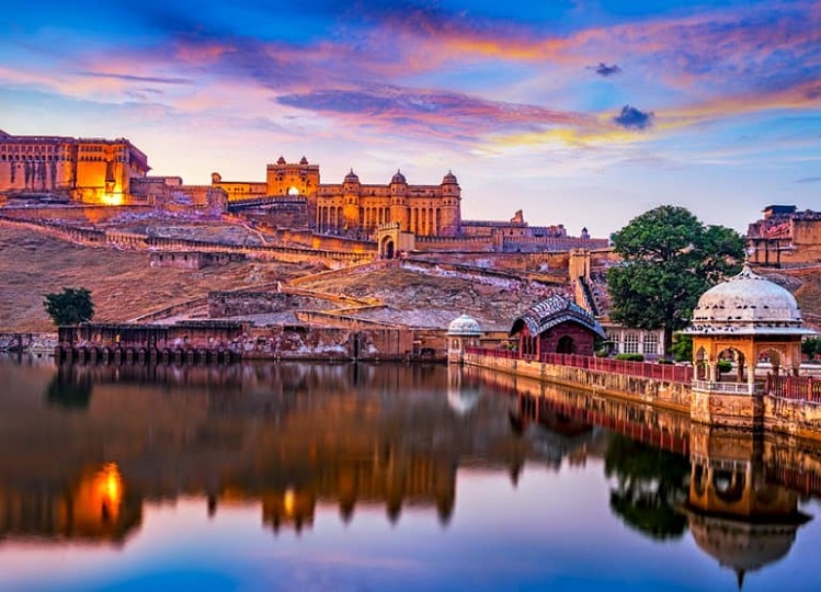 Travel Tips: Jaipur is the best place to visit with family in this season, do not delay in coming.