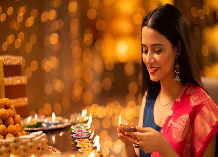 Vastu Tips: There will be rain of money, just clean these directions of the house before Diwali