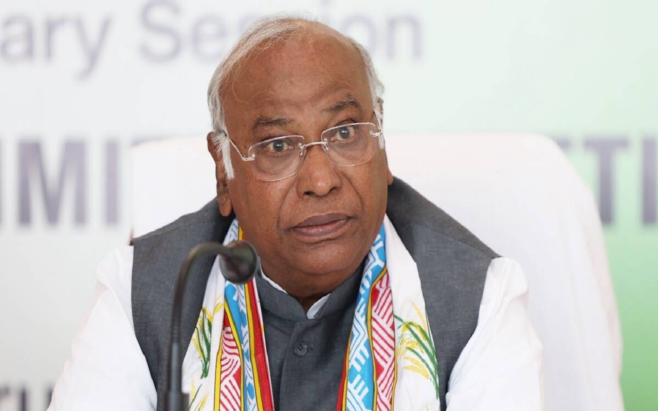 Congress is preparing a master plan to defeat BJP, Kharge is busy preparing