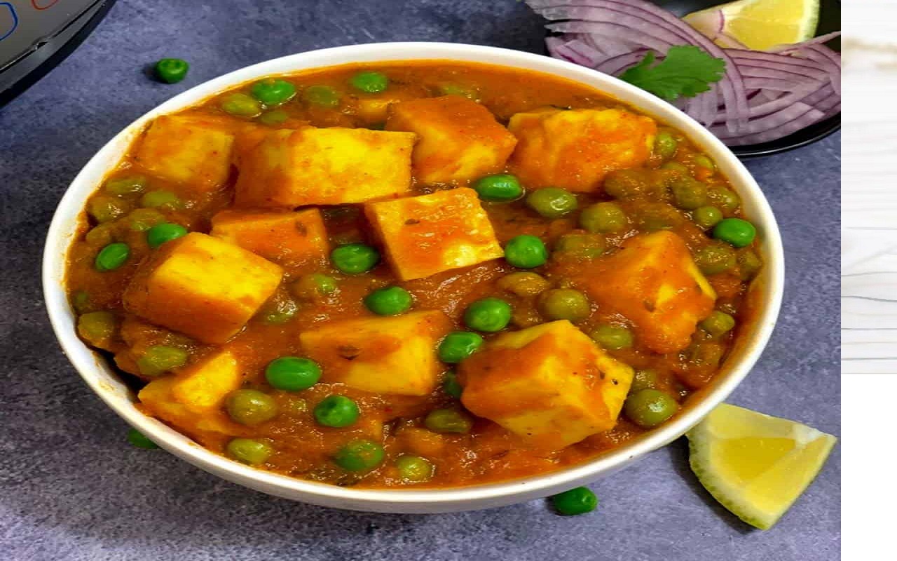 Recipe of the Day: In Sawan, you can also make and eat Matar Paneer without Garlic and Onion.