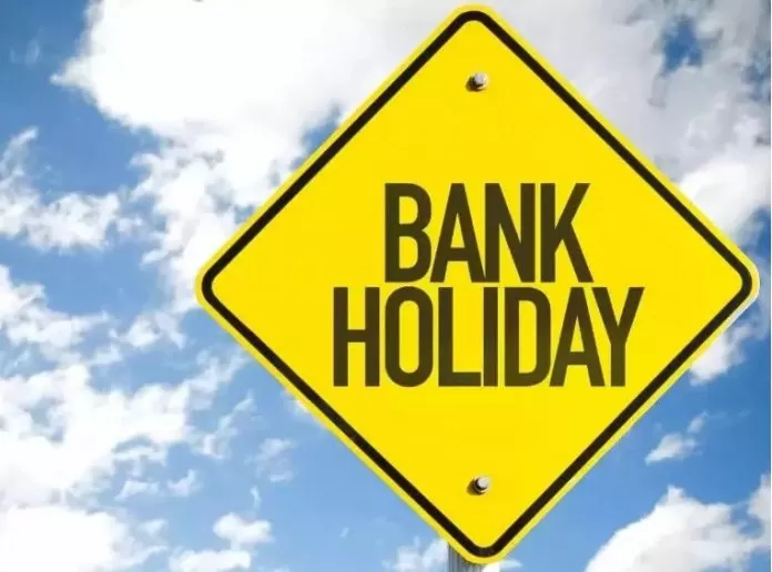 Bank Holidays October: Banks will remain closed for 18 days in October, note the date so that important work is not missed.