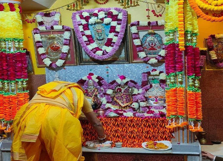 Jaipur: Bhairavashtami festival organized, Pangat Prasadi along with Maha Aarti.