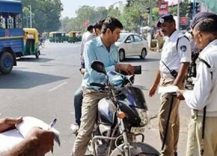 Traffic rules: Even if you have all the documents, if this happens, your challan will be deducted, know this