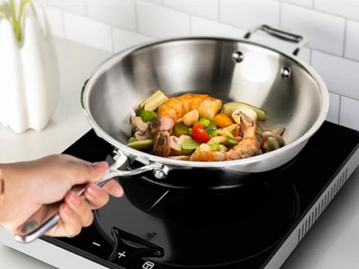 Amidst the LPG crisis, the government has taken a major decision regarding induction stoves—bringing much-needed relief