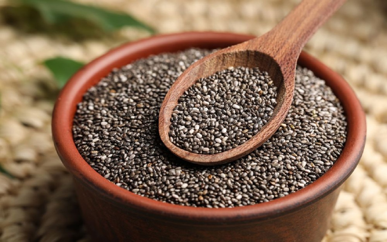 Health Tips: By consuming chia seeds, you will get these countless benefits, you should know