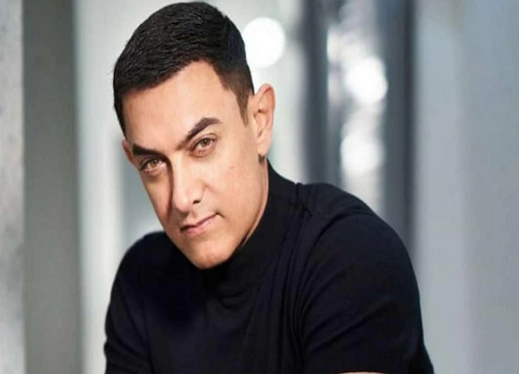 Bollywood star actor Aamir Khan is making these four films, in one of them he will be seen in a special cameo