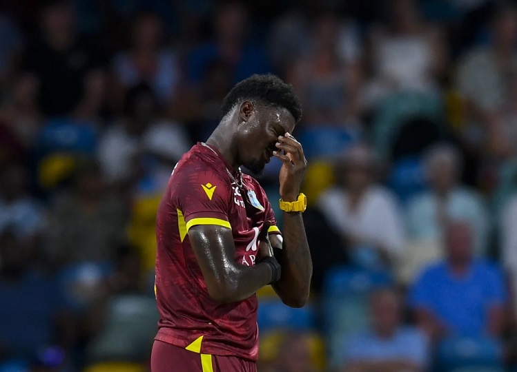 WI vs ENG: Bowler got angry at his own captain, left the field in live match, watch video