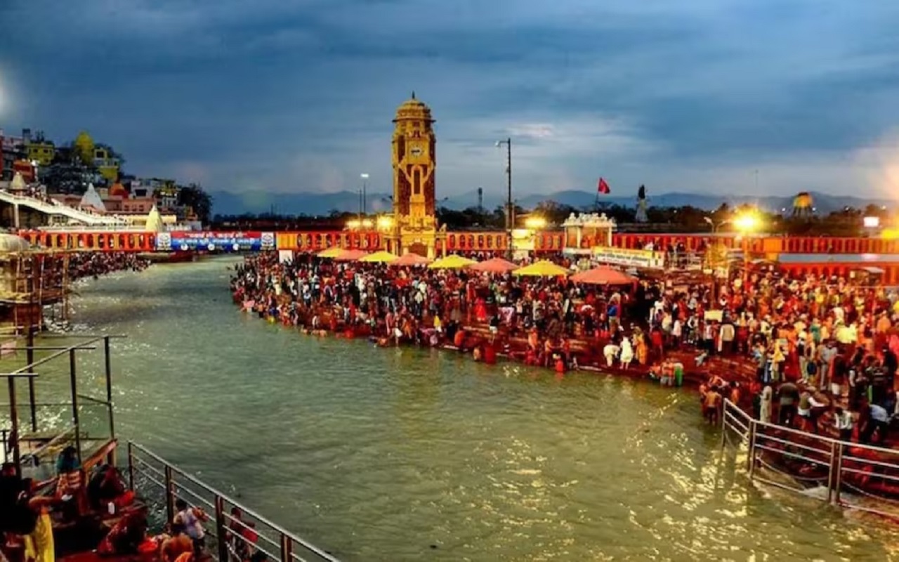 Travel Tips: You can also go to Haridwar during these holidays