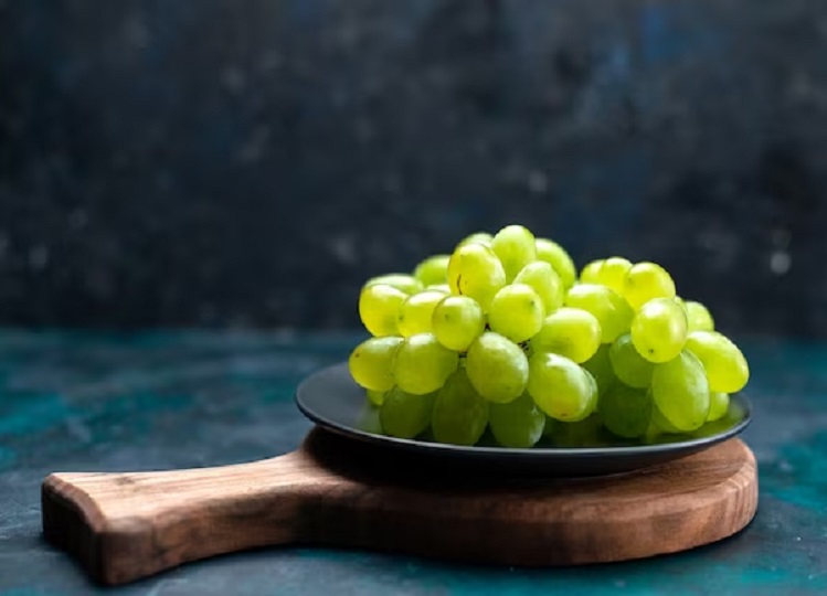 Hair Care Tips: Grape seeds increase hair shine, use them in this way