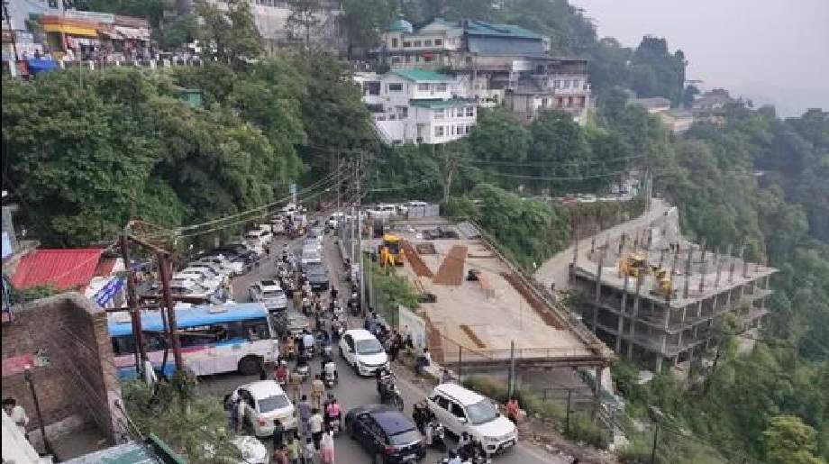 Mussoorie chokes on tourist traffic; locals, visitors face hours-long delays
