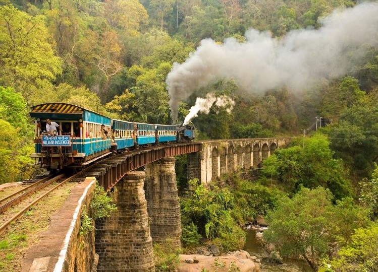 Travel Tips: This railway station of Tamil Nadu is included in the UNESCO list, visit here