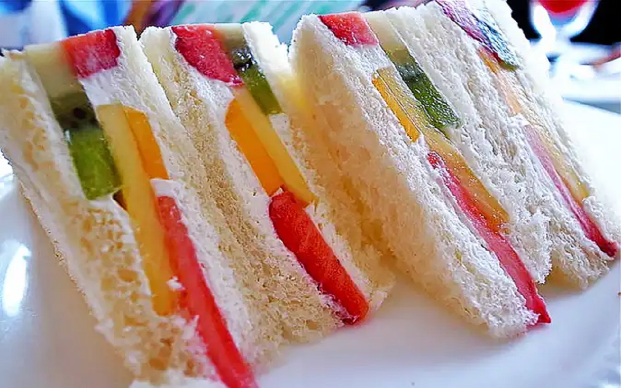 Recipe Tips: You too can easily make Fruit Sandwich at home, you will enjoy eating it