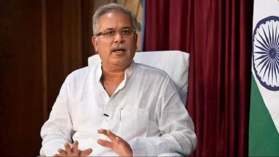 Chhattisgarh: ED raids Congress leader Bhupesh Baghel's house, the case is related to money laundering and financial irregularities