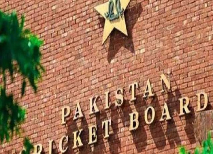 Two cricketers who had retired from international cricket got a place in the Pakistan team, one has already served his punishment