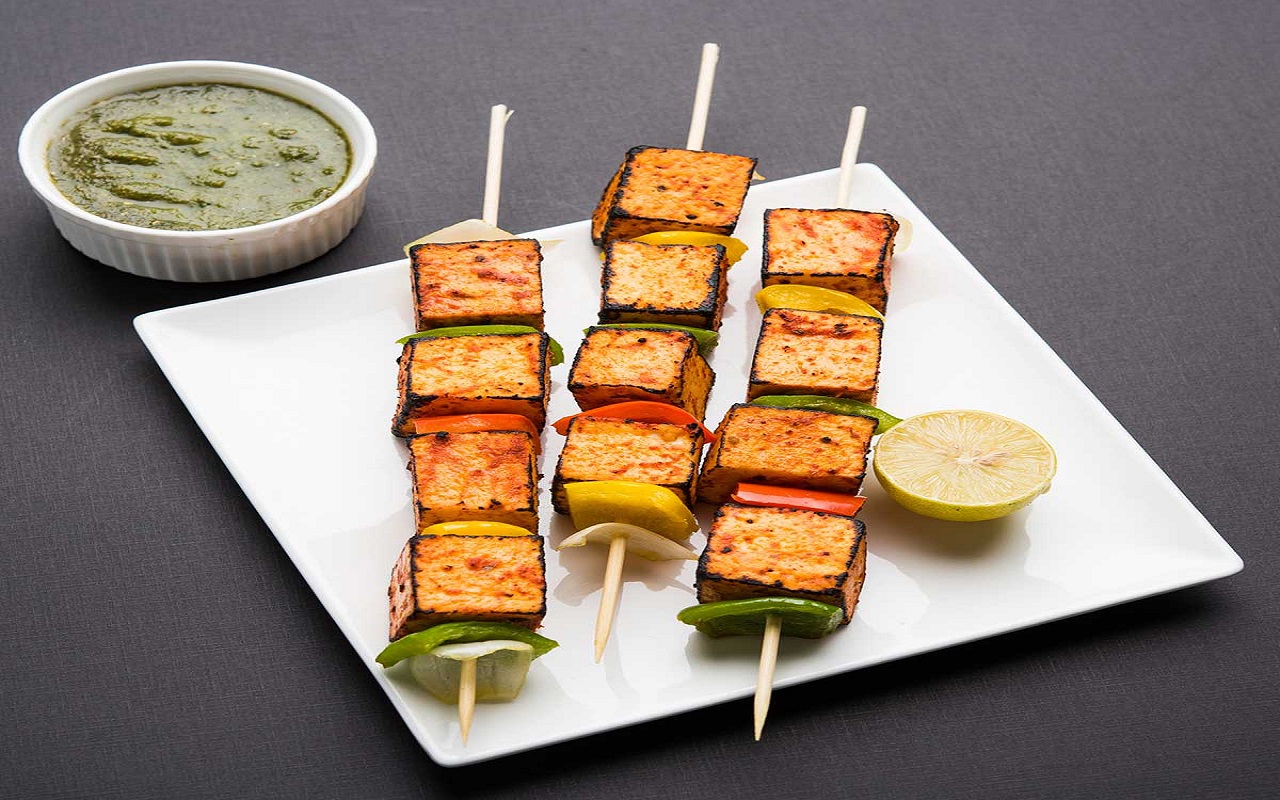 Recipe Tips: You can also enjoy Achari Paneer Tikka in the weekend, it is easy to make