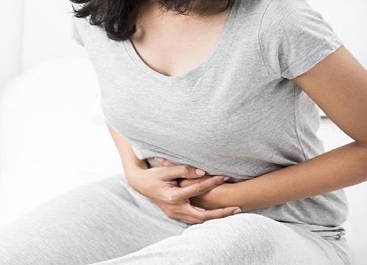 Health Tips: If you are having stomach ache even without periods, these could be the major reasons, do these remedies.